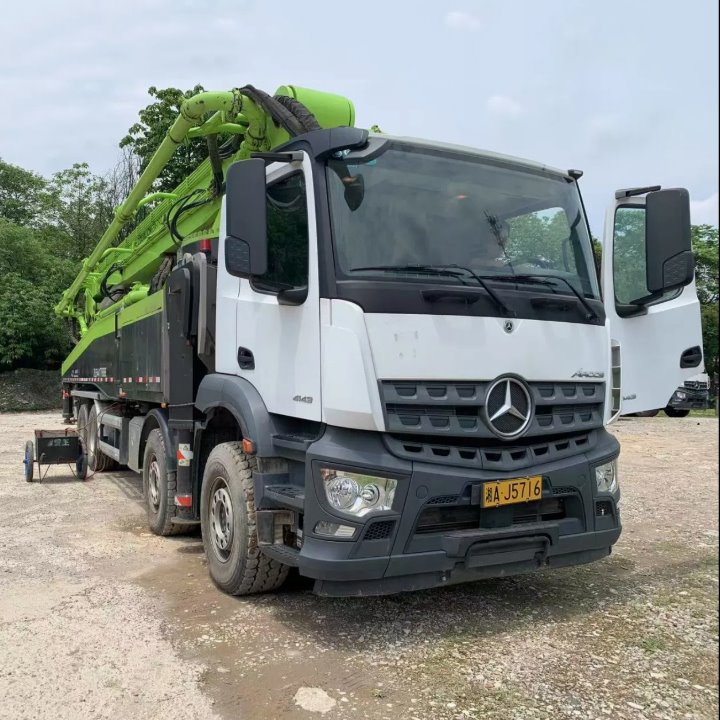 63 m betongpump